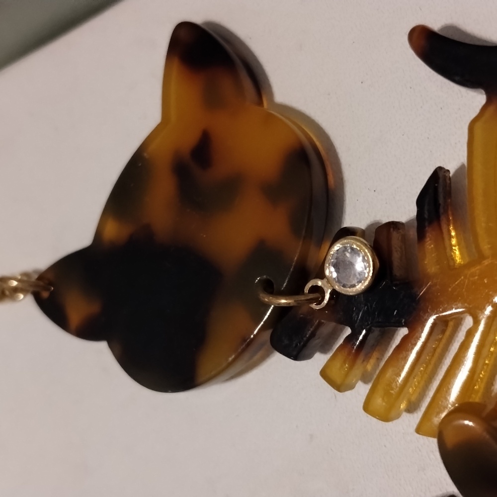 Piper K Tortoise Shell Dangling Cat Earrings - image 3